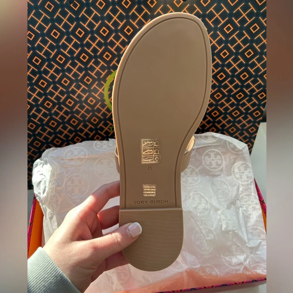 Tory Burch Miller Soft Leather Sandals Size 8 Light Makeup